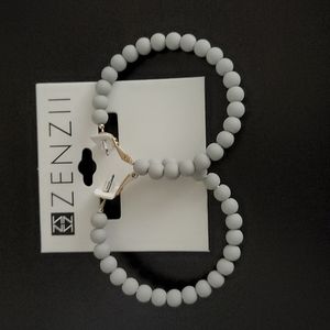Zenzii hoops